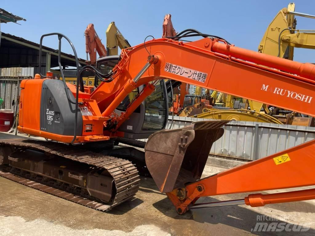 Hitachi ZX 135 Escavatori cingolati