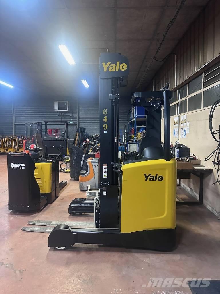 Yale MR 14 Carrello retrattile