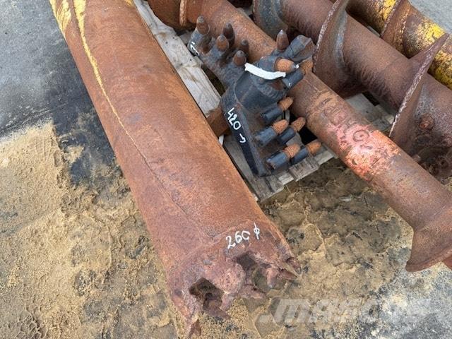 CAT KOMPLET ŚWIDRÓW Perforatrici