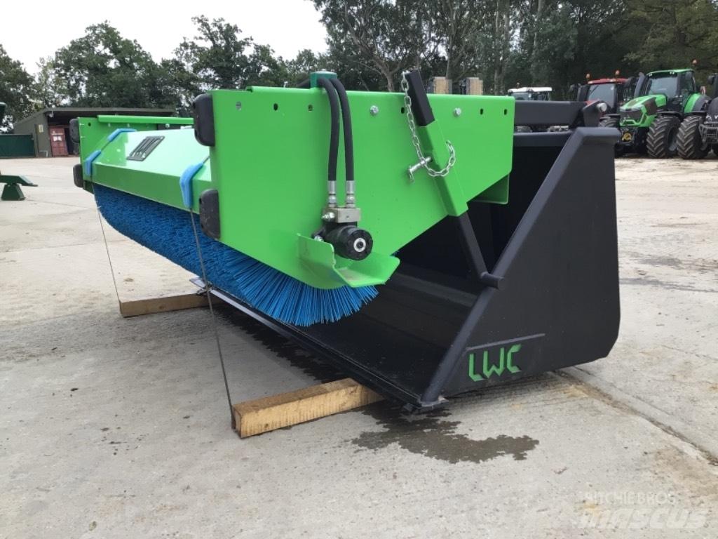 LWC SWEEPER Spazzatrici