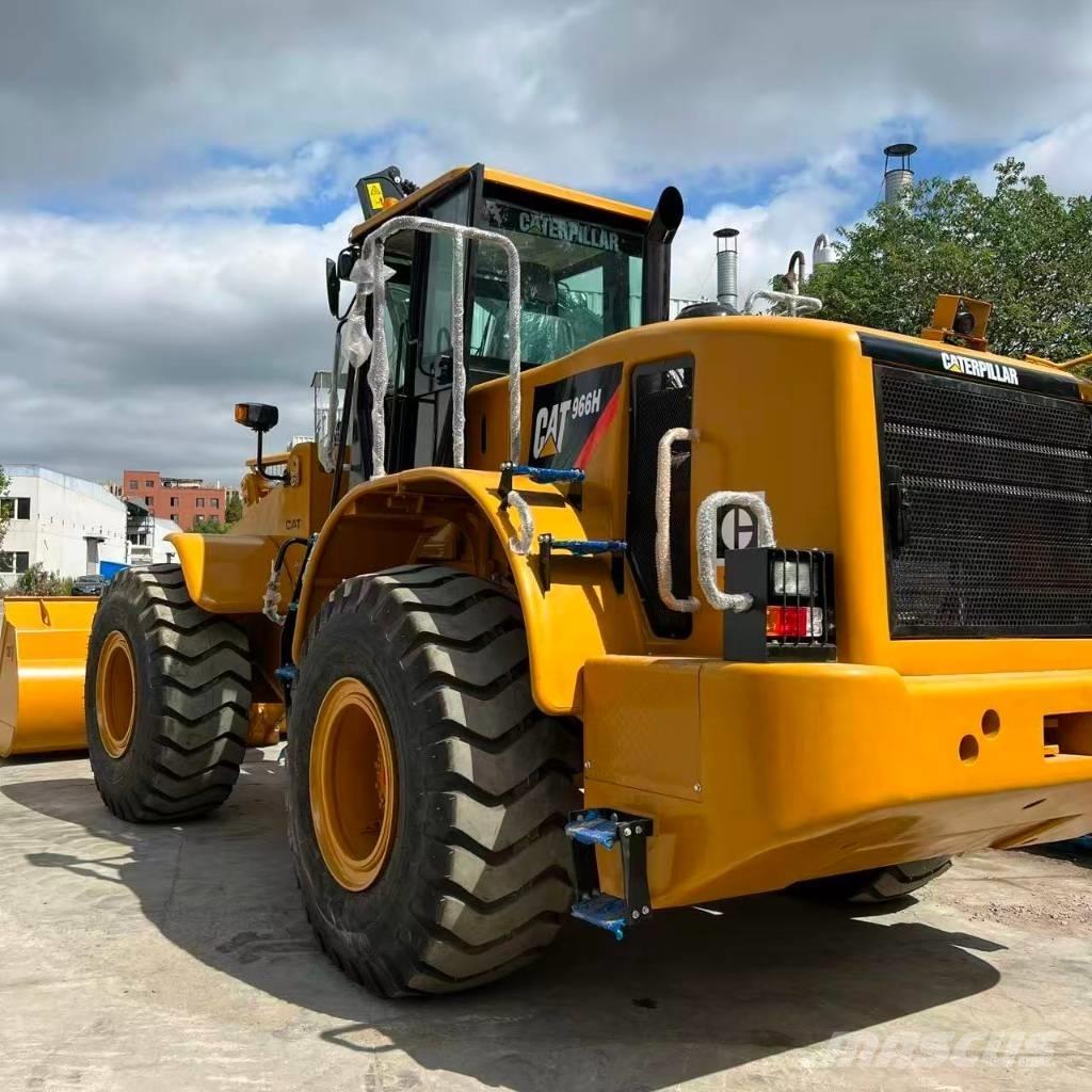 CAT 966 H Pale gommate