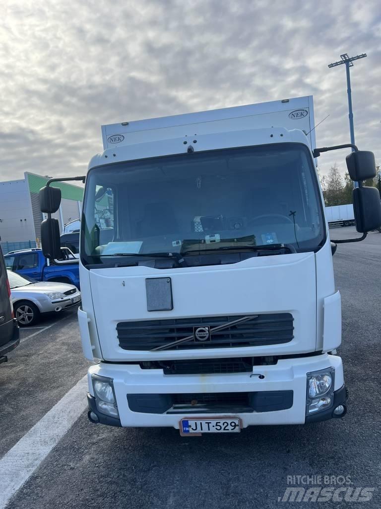 Volvo FL240 Camion cassonati