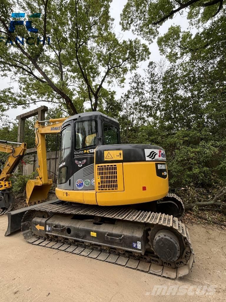 Komatsu PC 128 Escavatori cingolati