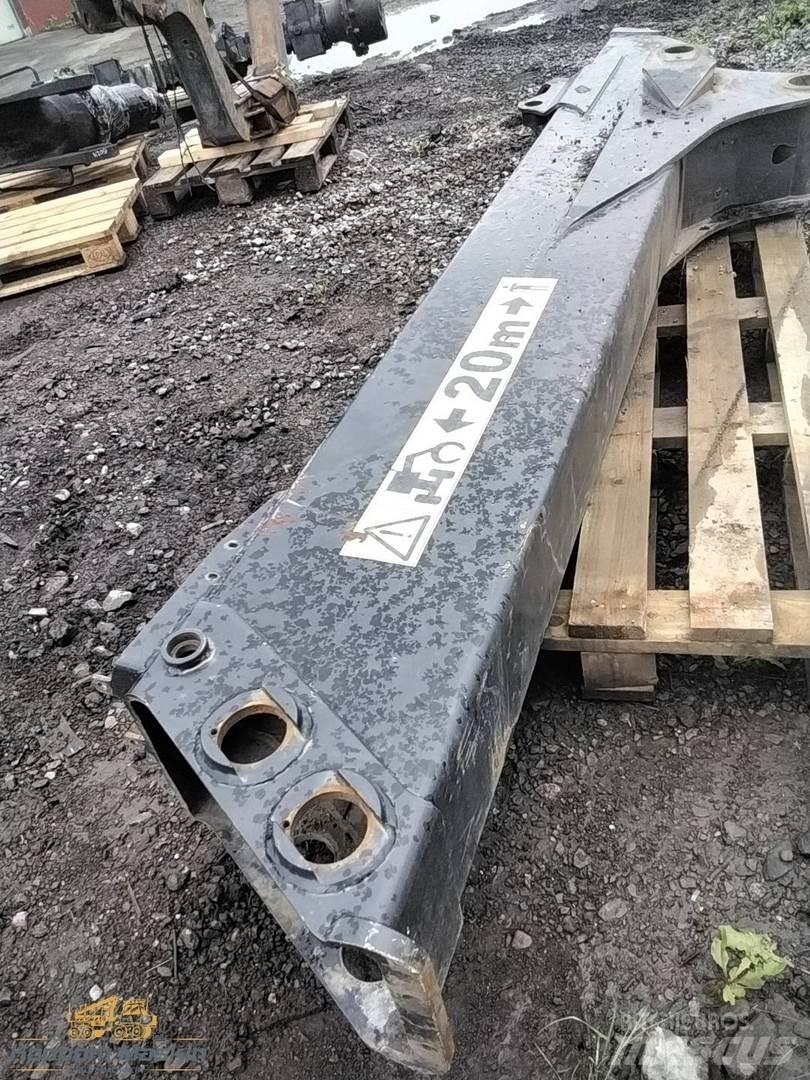 Komatsu 165 Gru per esbosco