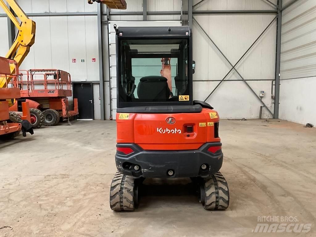 Kubota KX 030-4 Miniescavatori