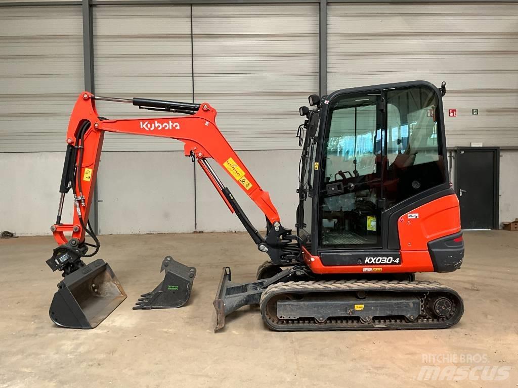 Kubota KX 030-4 Miniescavatori