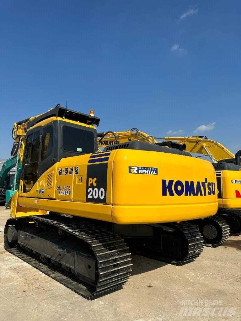 Komatsu PC200-7 Escavatori cingolati