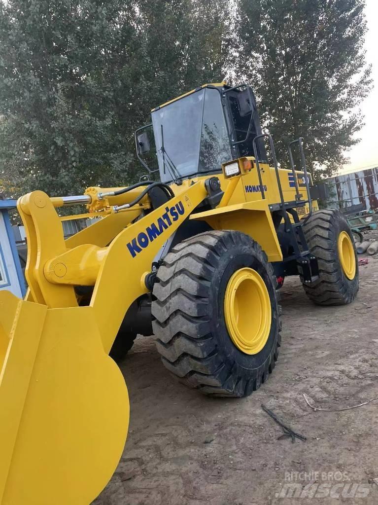 Komatsu WA 380 Pale gommate