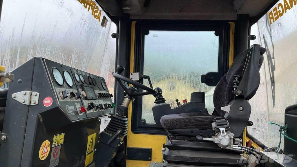 Bomag BW174 AD Rulli a doppio tamburo