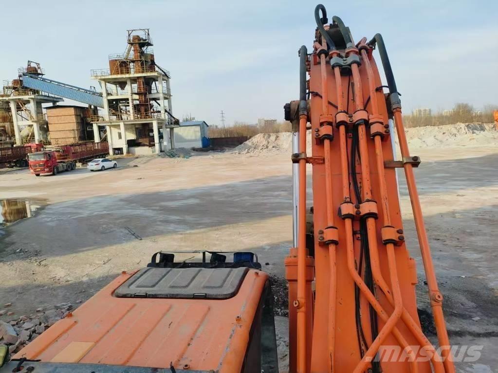 Doosan DX 380 LC Escavatori cingolati