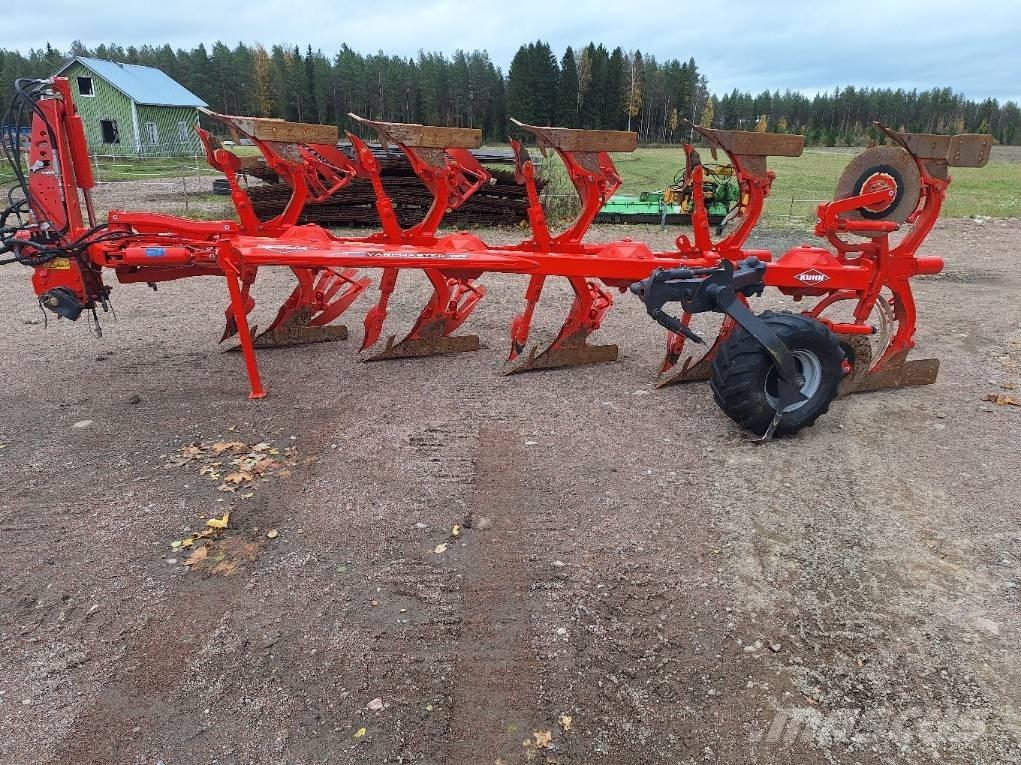 Kuhn Vari-Master 123 Aratri reversibili
