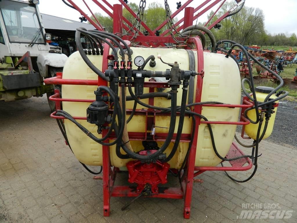 Hardi 1200 Irroratori montati