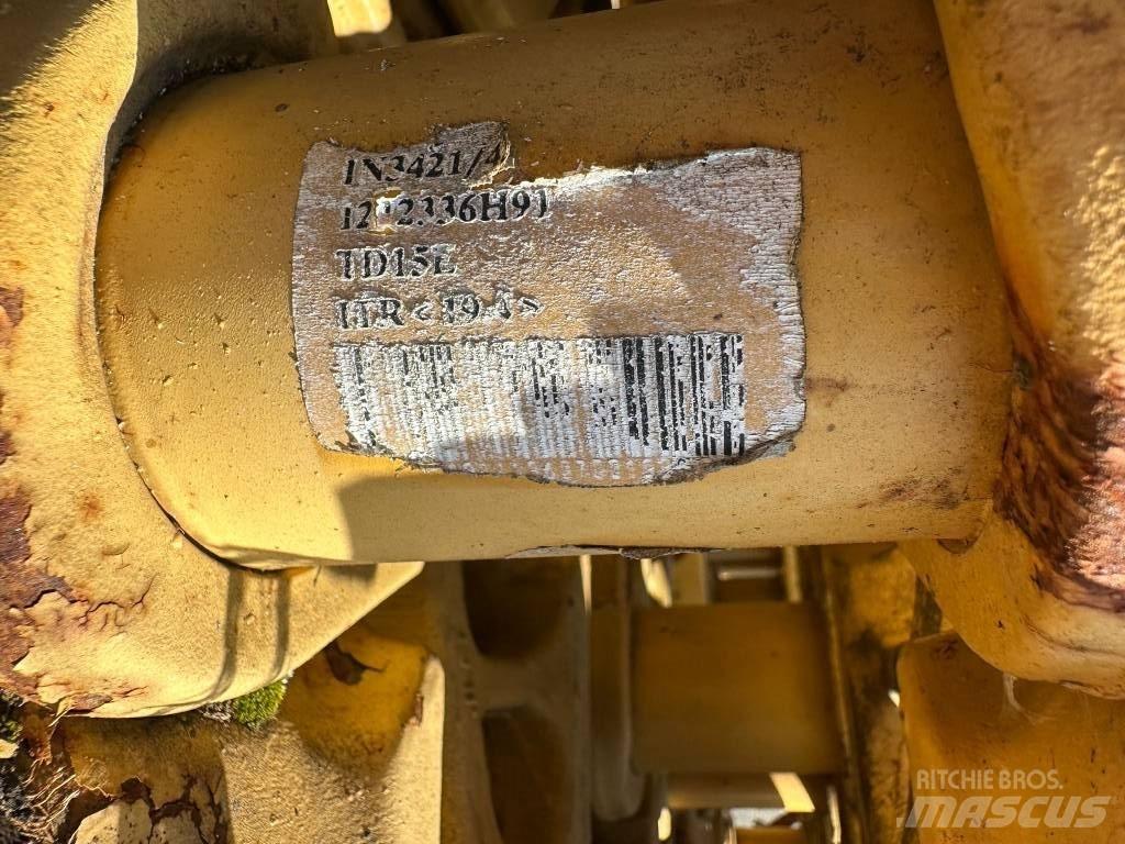 CAT TD15E Catene, cingoli e sottocarro