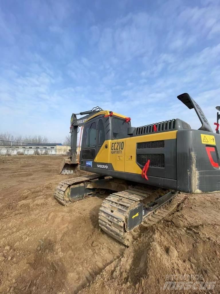 Volvo EC210D Escavatori cingolati