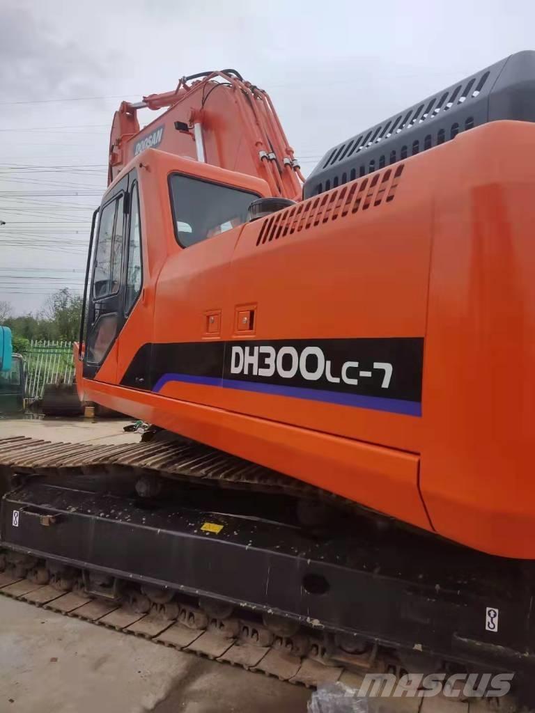 Doosan DH 300 LC-7 Escavatori cingolati