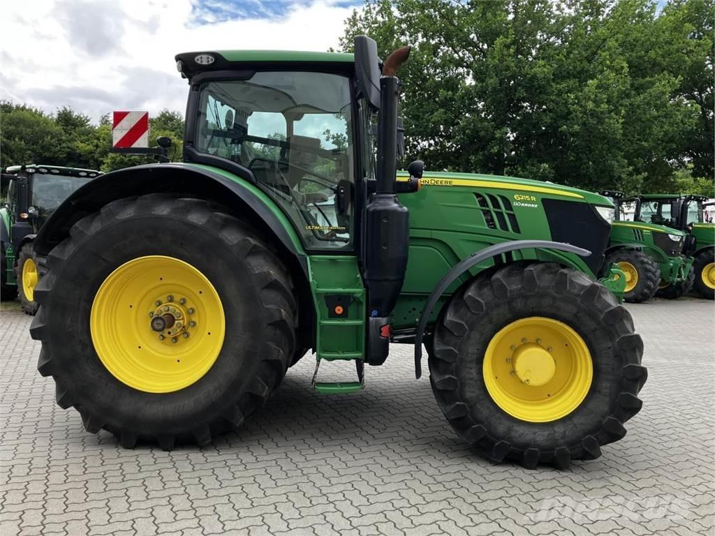 John Deere 6215R Trattori
