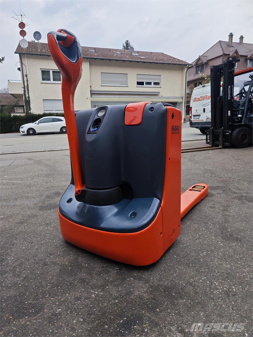 Linde T 16 Transpallet uomo a terra