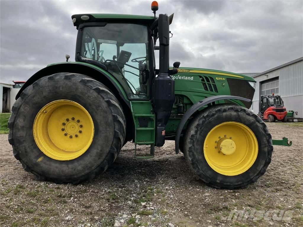 John Deere 6215R Trattori