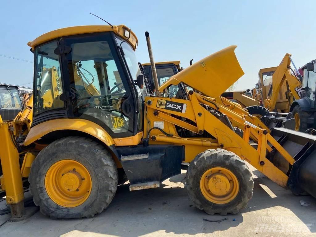 JCB 3 CX Terne
