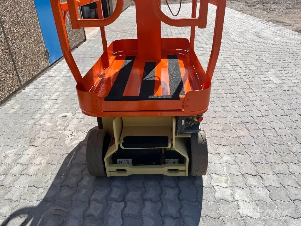 JLG 1230 ES Sollevatori verticali