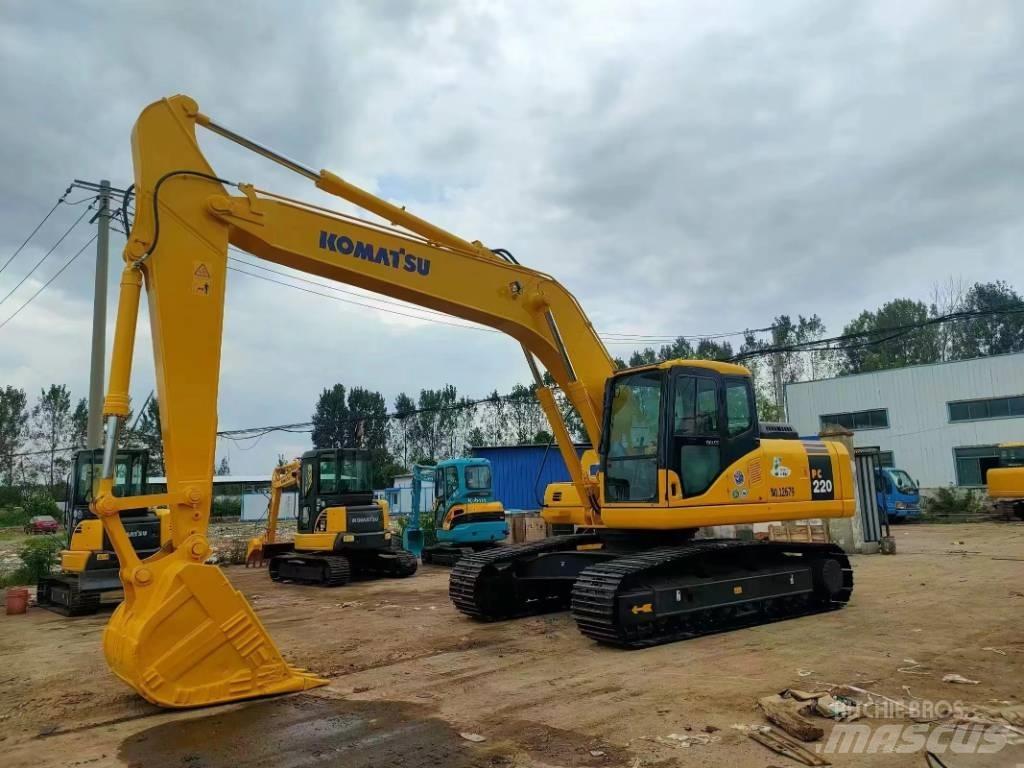 Komatsu PC 220 Escavatori cingolati