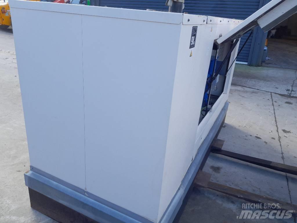  F.G Wilson 90kva Generatori diesel