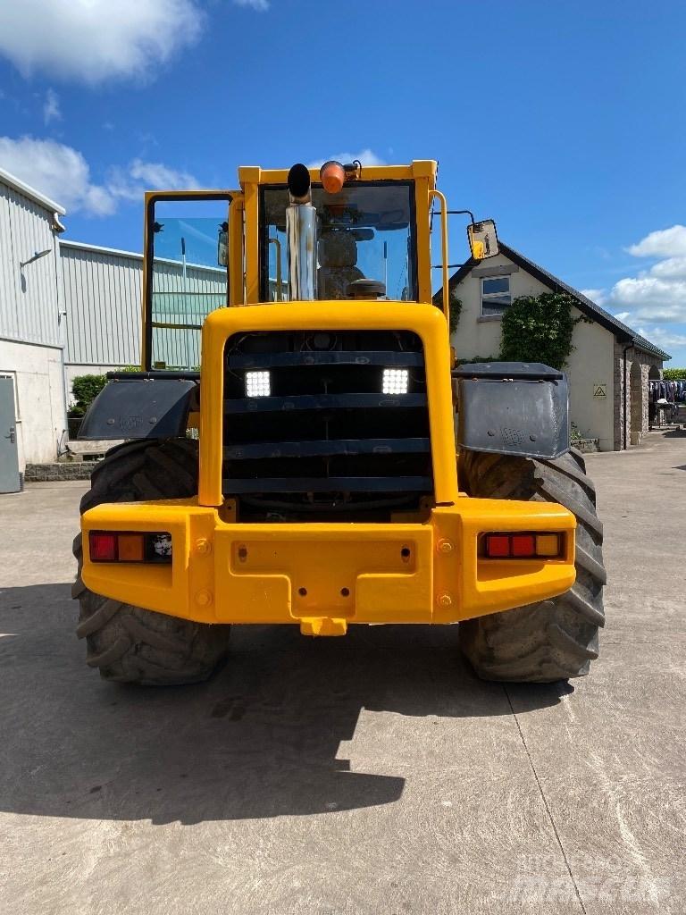 JCB 416 S Pale gommate