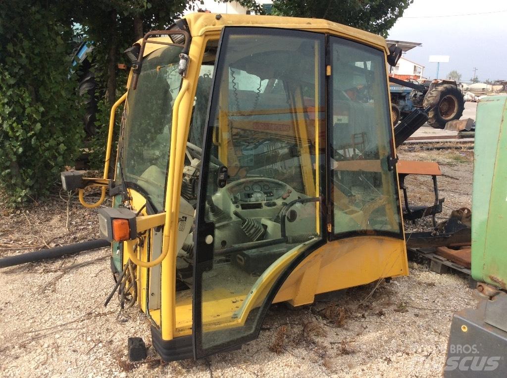 Komatsu W93r Cabine e interni
