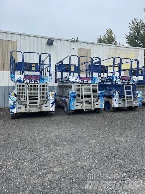 JLG M 3369 XTE Piattaforme autocarrate