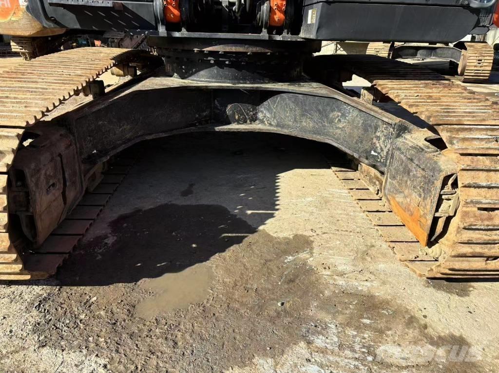 Hitachi ZX 350 Escavatori cingolati