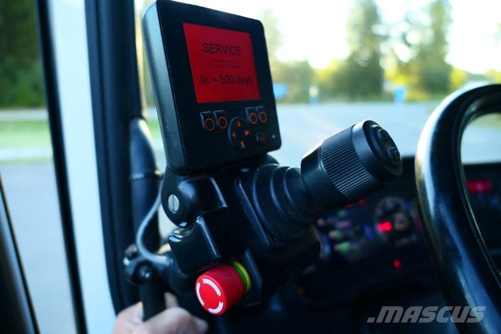 Scania R590B6x2nb Camion con gancio di sollevamento