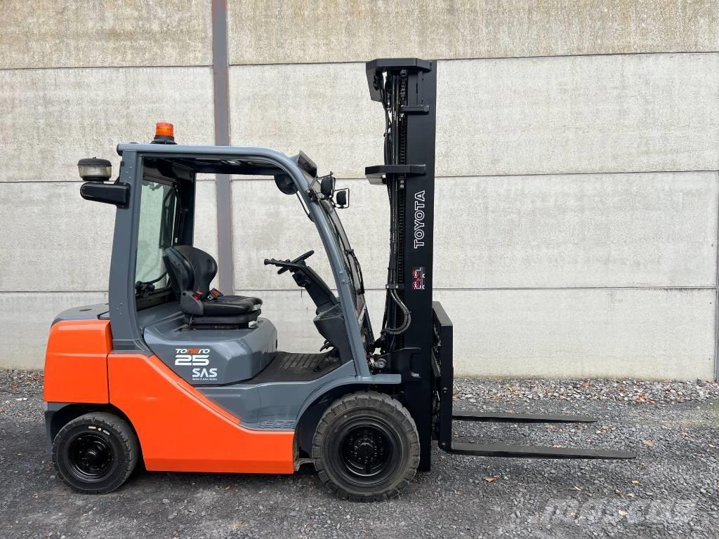 Toyota 02-8 FDF 25 Carrelli elevatori diesel