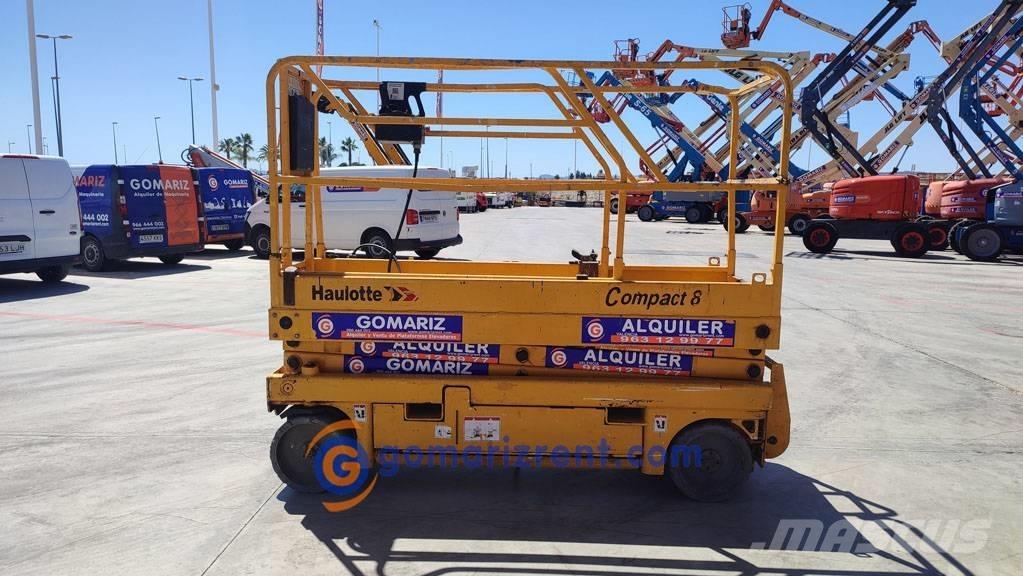 Haulotte Compact 8 Piattaforme a pantografo