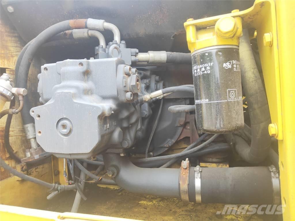 Komatsu PC220-7 Escavatori cingolati