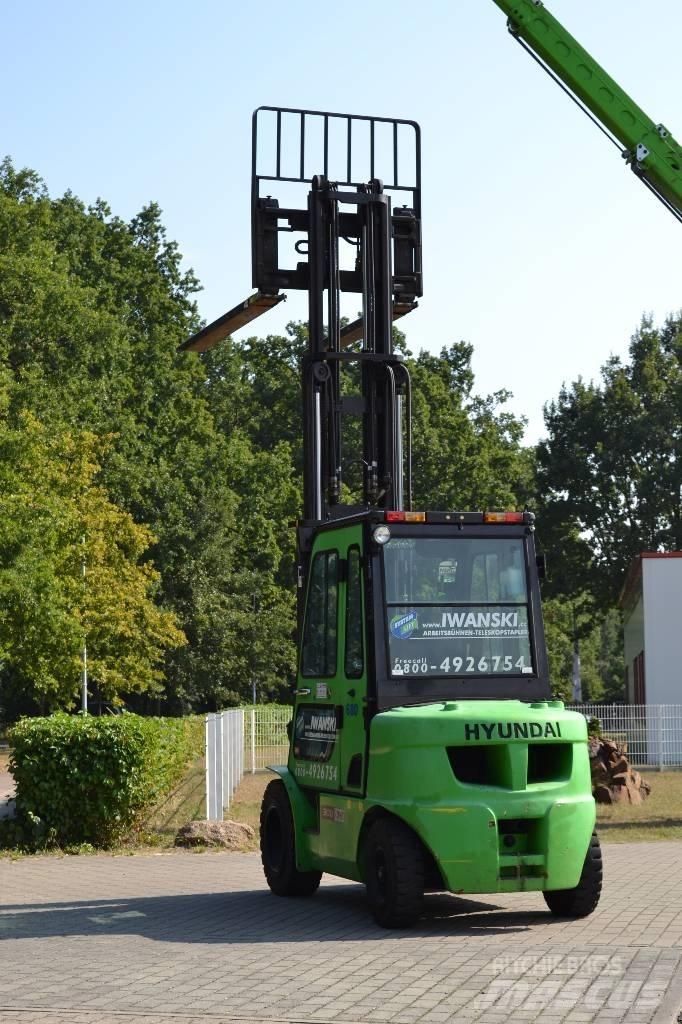 Hyundai 30 D-7 Carrelli elevatori diesel