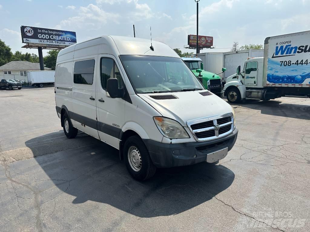 Dodge Sprinter 2500 Furgone chiuso