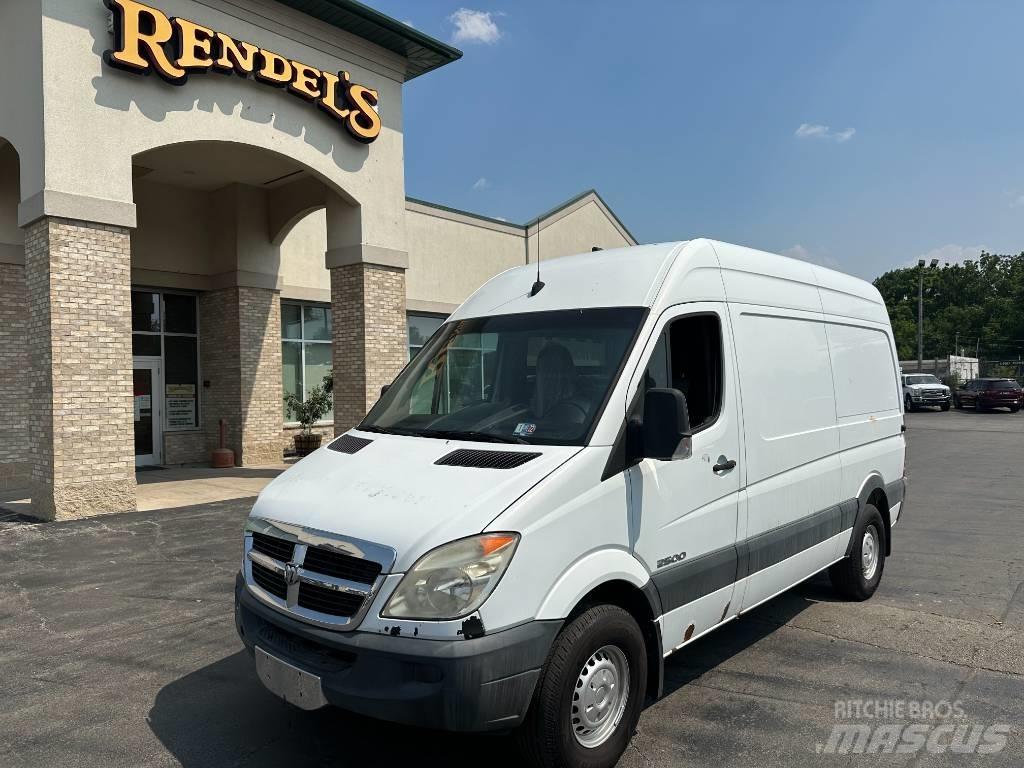 Dodge Sprinter 2500 Furgone chiuso