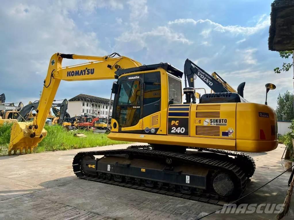 Komatsu PC 240 Escavatori cingolati