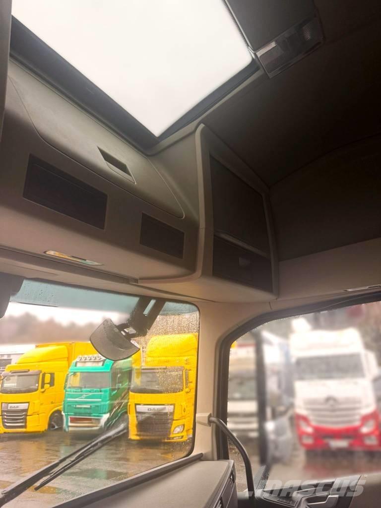 Volvo FH 13 460 Autocabinati