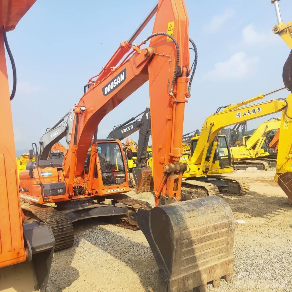 Doosan DX260LC Escavatori cingolati