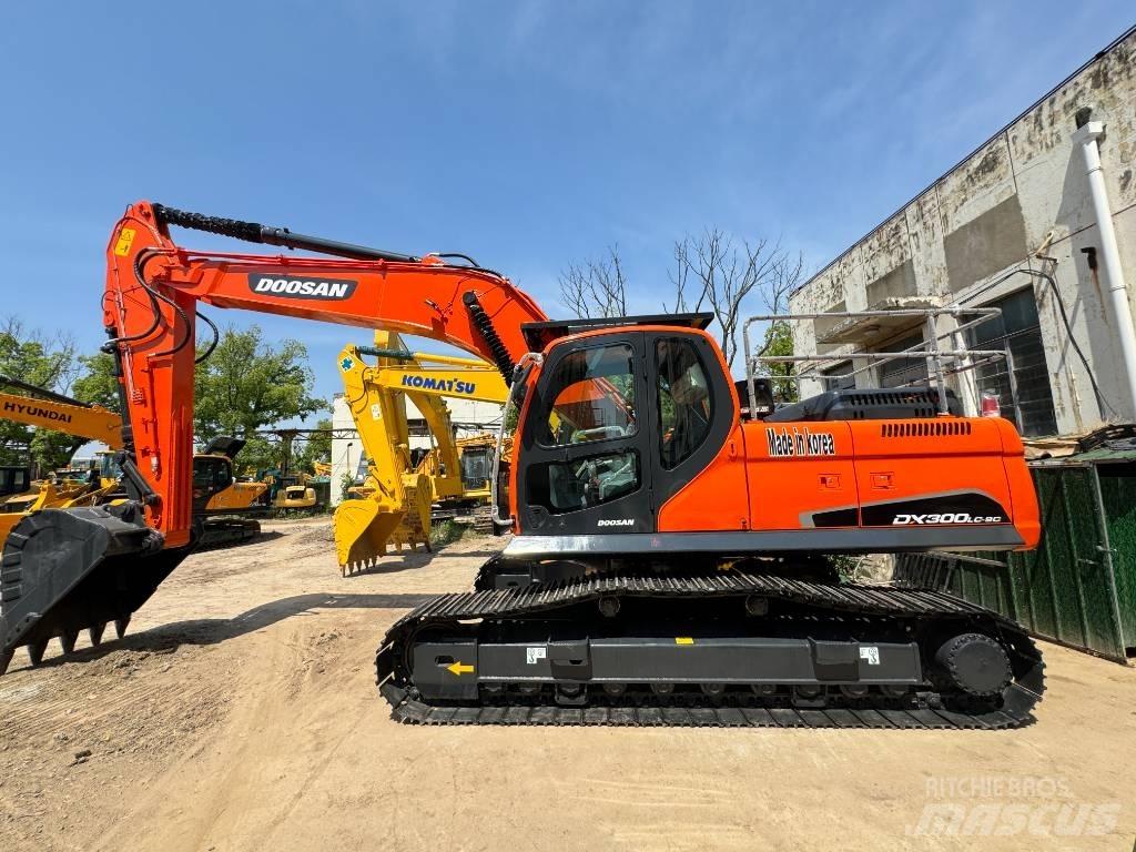 Doosan DX 300 LC Escavatori cingolati