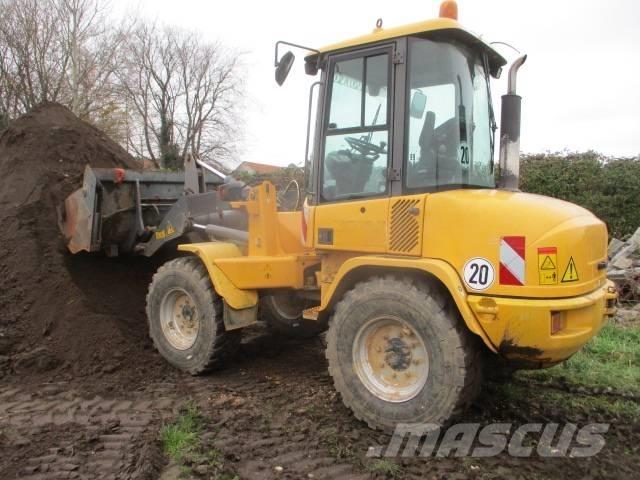 Volvo L 30 B Pale gommate