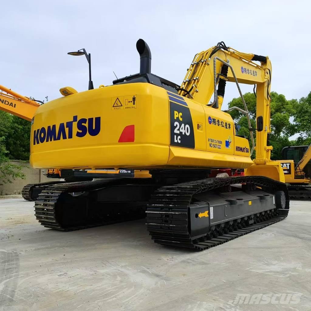Komatsu PC 240 LC-8 Escavatori cingolati