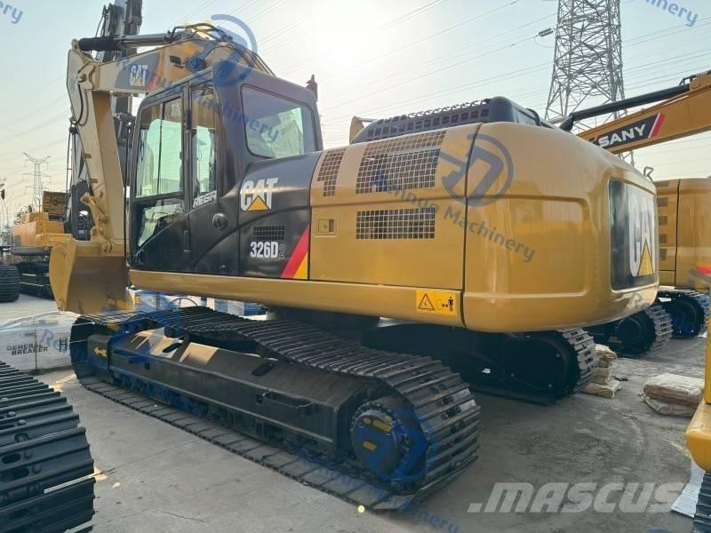 CAT 326D2 Escavatori cingolati