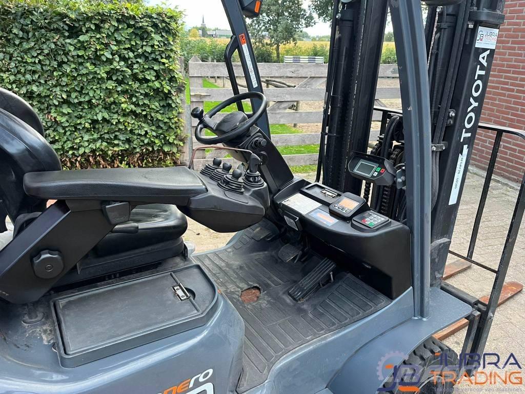 Toyota 02-8FGKF20 Carrelli elevatori GPL