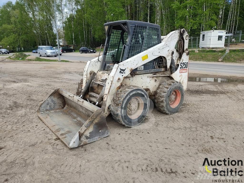 Bobcat S 250 Mini Pale Gommate