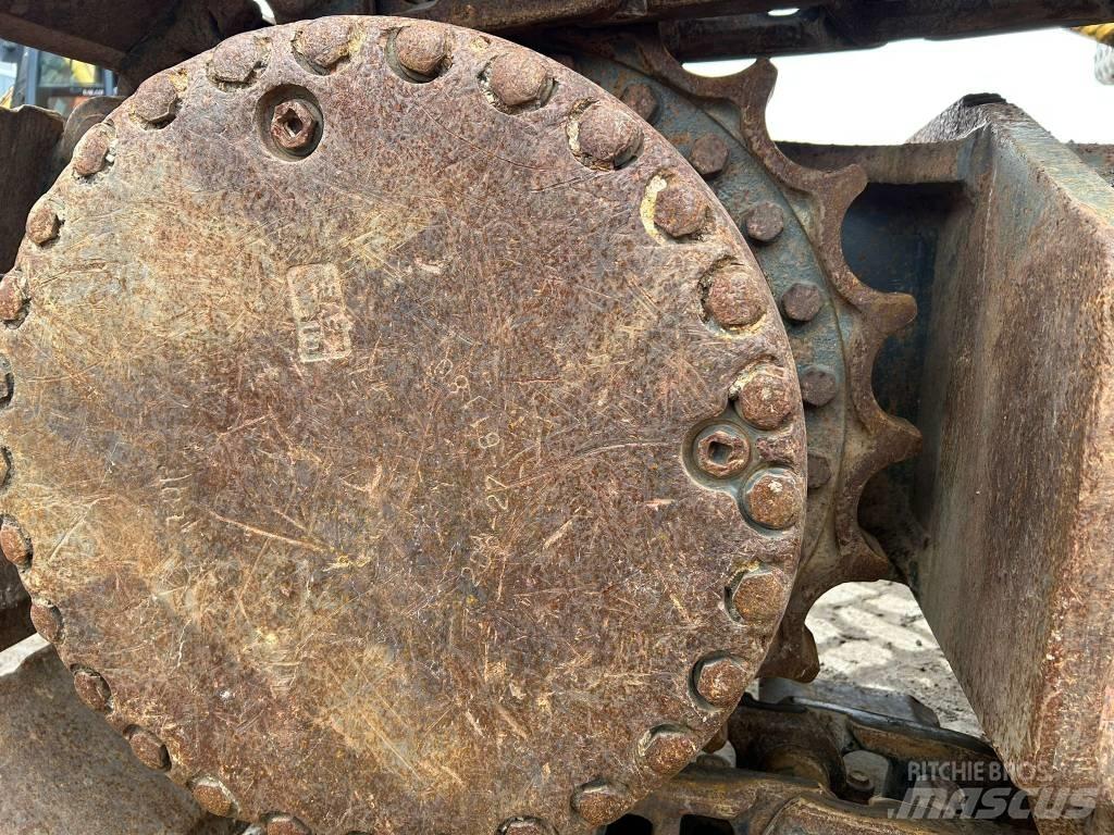 Komatsu PC 450 LC-6 Escavatori cingolati