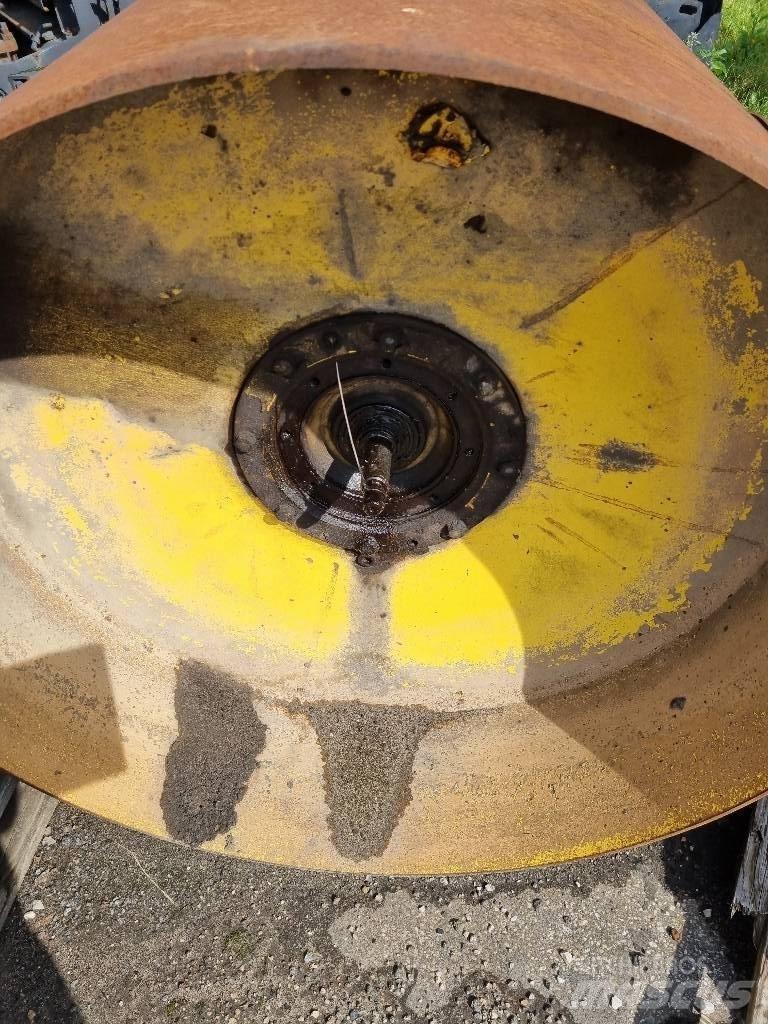 Bomag BW 174 AD Telaio e sospensioni