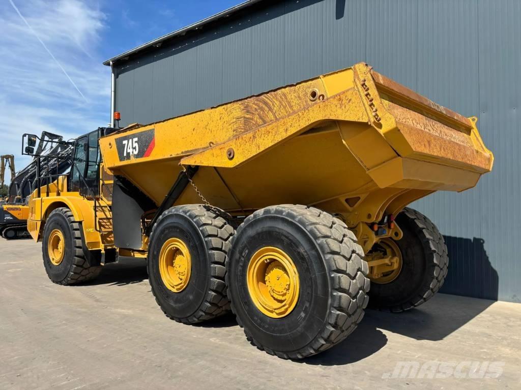 CAT 745 04A Dumpers articolati