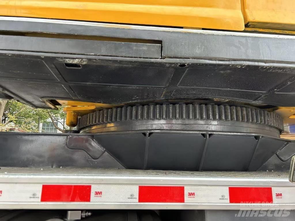 XCMG XCT80L5 Paranchi, argani e sollevatori di materiale
